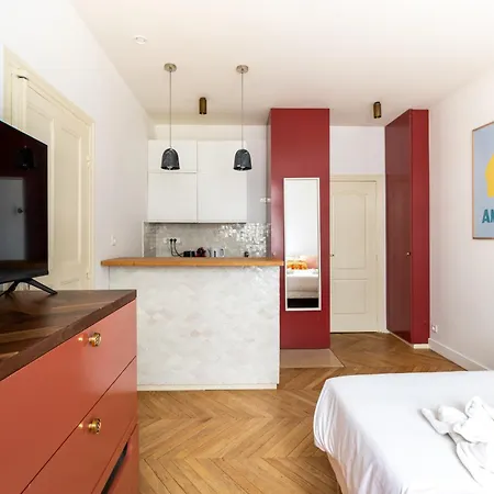 Apartment Nicolo Passy Magnifique Studio Paris